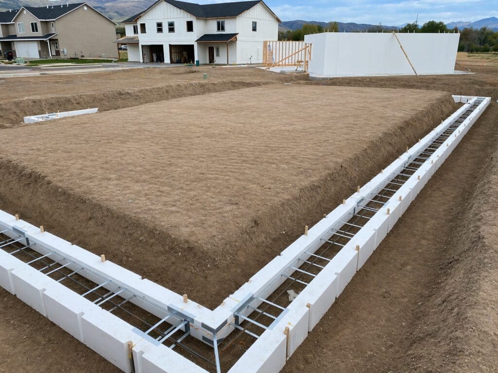 SnapTight Products FasTrax Footing Form – insulated, easy-to-install system for precise concrete footing pours and faster jobsite setup.